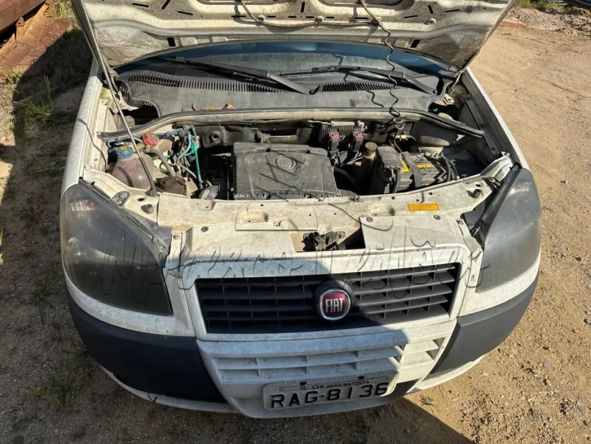 LOTE 013 - Automóvel