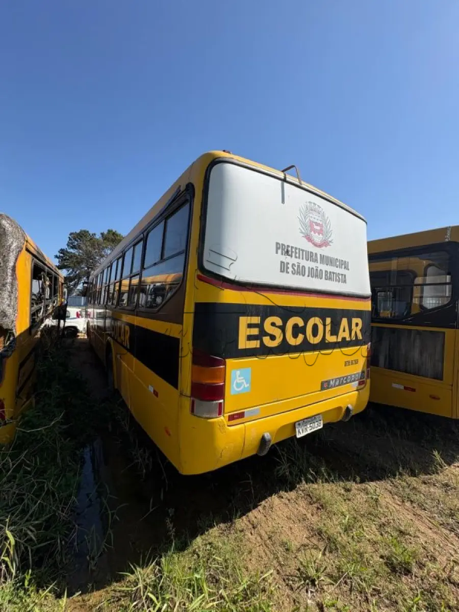 LOTE 023 - Ônibus