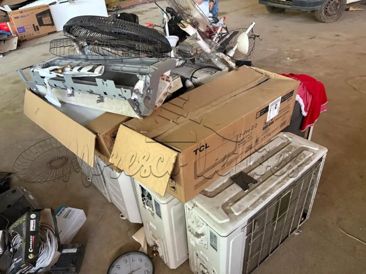 LOTE 033 - Condicionadores de AR