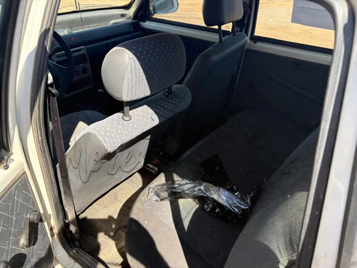 LOTE 021 - Automóvel