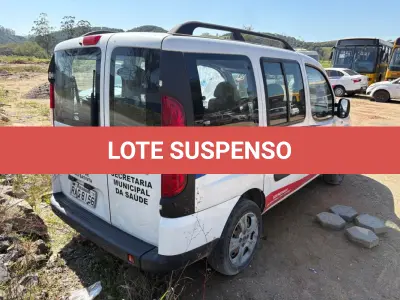 LOTE 011 - Automóvel