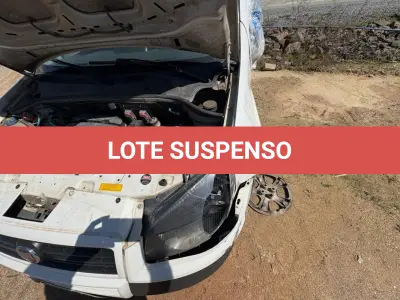 LOTE 011 - Automóvel