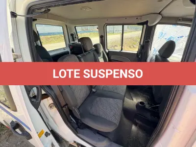 LOTE 011 - Automóvel