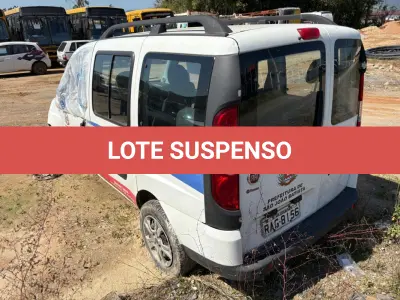 LOTE 011 - Automóvel