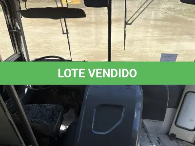 LOTE 011 - Ônibus