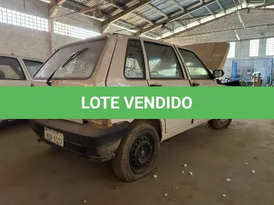 LOTE 002 - Automóvel