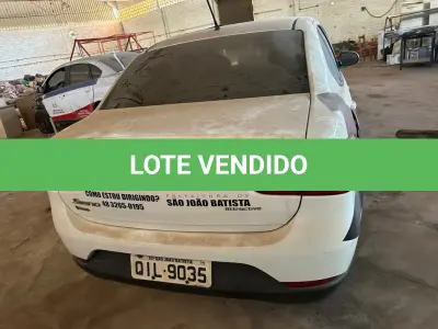 LOTE 005 - Automóvel