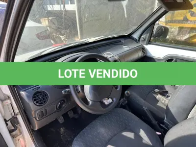 LOTE 006 - Automóvel