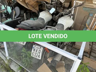 LOTE 004 - Motocicleta