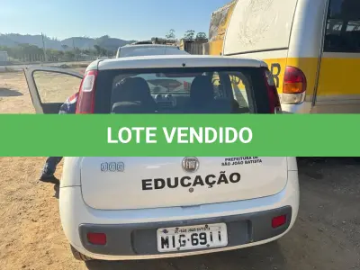 LOTE 022 - Automóvel