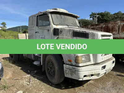 LOTE 006 - Caminhão