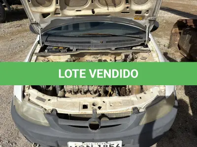 LOTE 014 - Automóvel
