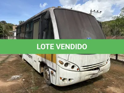 LOTE 008 - Ônibus