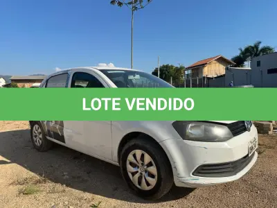 LOTE 018 - Automóvel