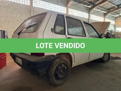 LOTE 003 - Automóvel