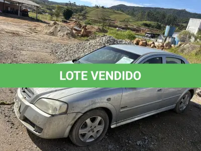 LOTE 003 - Automóvel