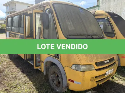 LOTE 009 - Micro Ônibus
