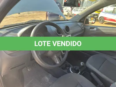 LOTE 018 - Automóvel