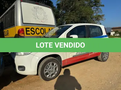 LOTE 022 - Automóvel