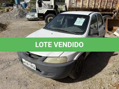 LOTE 014 - Automóvel