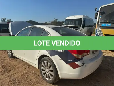 LOTE 017 - Automóvel
