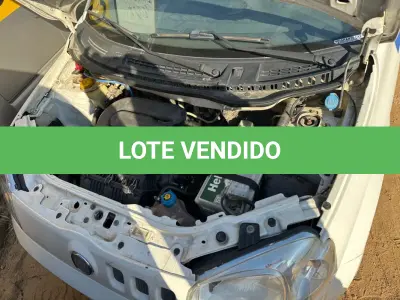 LOTE 022 - Automóvel