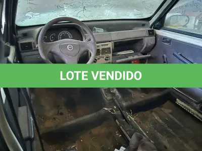 LOTE 002 - Automóvel
