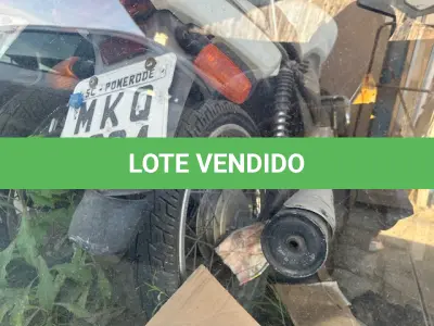 LOTE 004 - Motocicleta