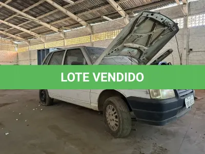 LOTE 002 - Automóvel