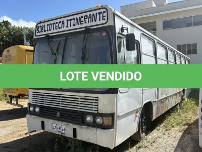 LOTE 011 - Ônibus