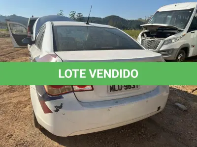 LOTE 017 - Automóvel