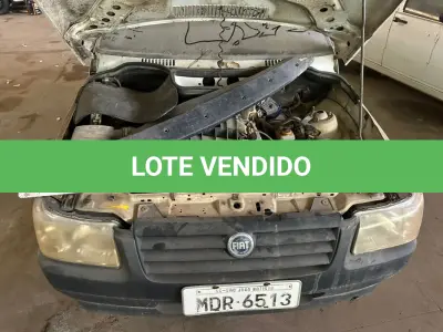 LOTE 002 - Automóvel