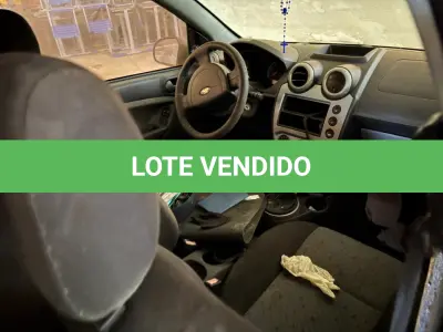 LOTE 004 - Automóvel