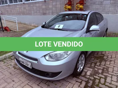 LOTE 006 - Automóvel
