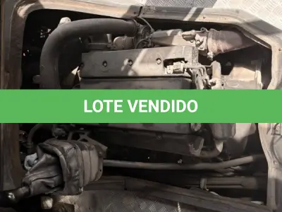 LOTE 024 - Ônibus