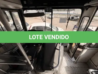 LOTE 020 - Ônibus