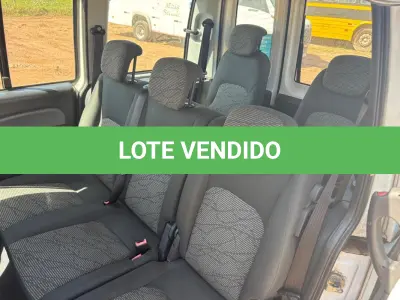 LOTE 012 - Automóveis