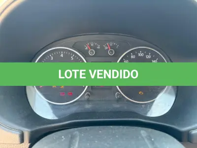LOTE 018 - Automóvel