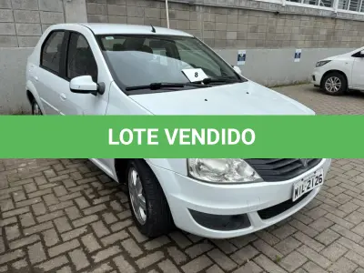 LOTE 008 - Automóvel