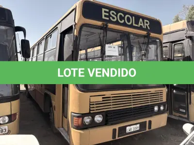 LOTE 020 - Ônibus