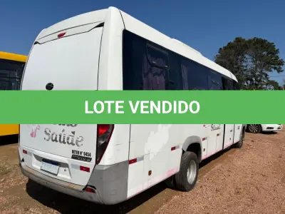 LOTE 008 - Microônibus