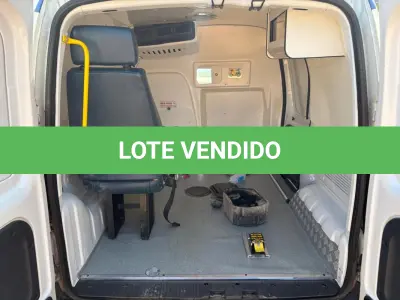 LOTE 006 - Automóvel
