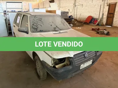 LOTE 003 - Automóvel