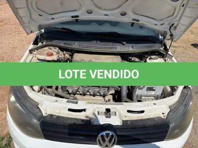 LOTE 018 - Automóvel