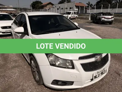 LOTE 017 - Automóvel