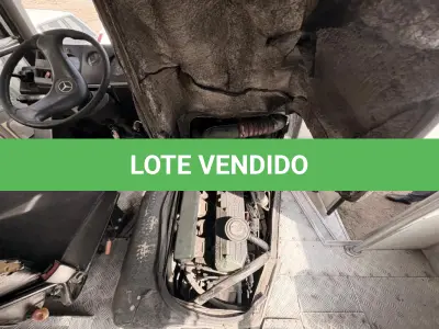 LOTE 020 - Ônibus