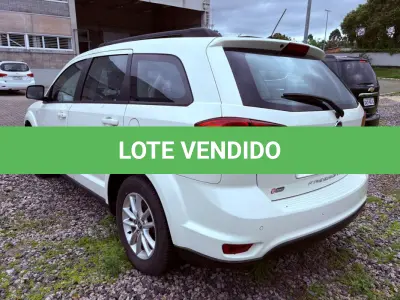 LOTE 004 - Automóvel