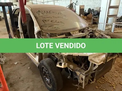 LOTE 001 - Automóvel