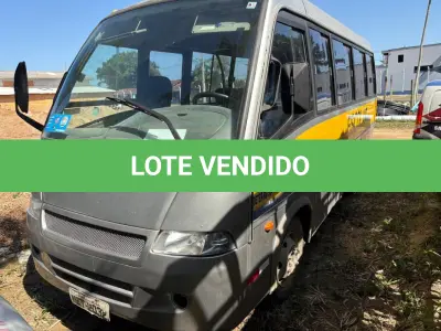 LOTE 019 - Ônibus