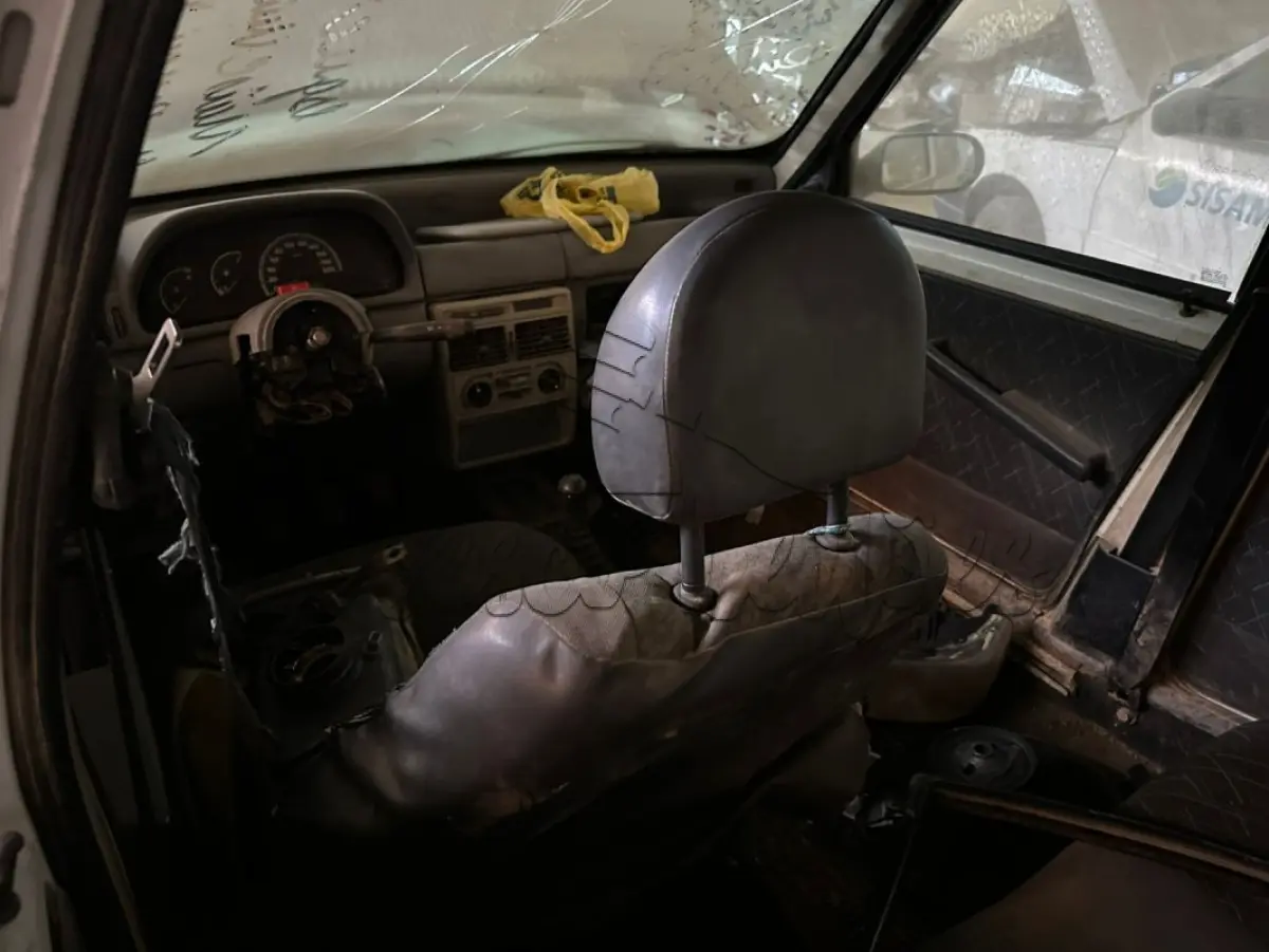 LOTE 003 - Automóvel